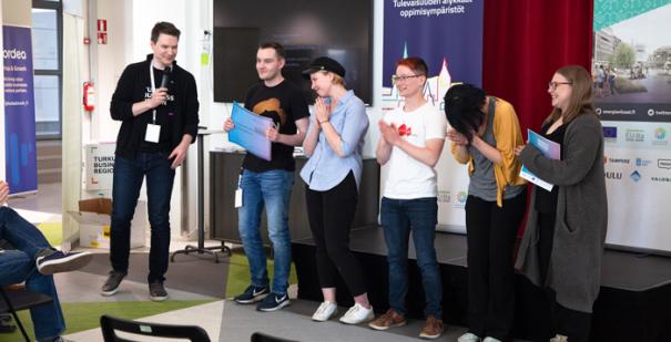 hackathon_voittajatiimi