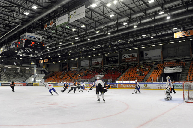 Kouvolan-jäähalli