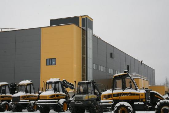 logistiikkakeskus_harjannostajaiset-150213-1_large_full